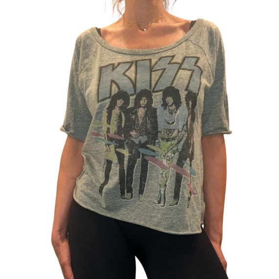 Kiss Cropped