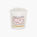 Yankee Candle Snow in Love Votive