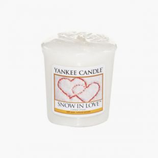 Snow in Love Votive